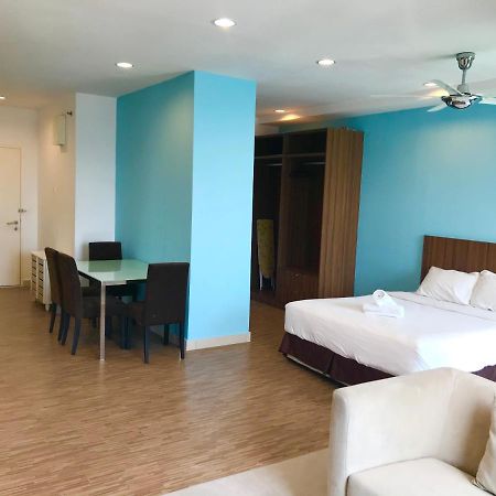 Mansion One Suites By Little Cabin George Town Exteriér fotografie